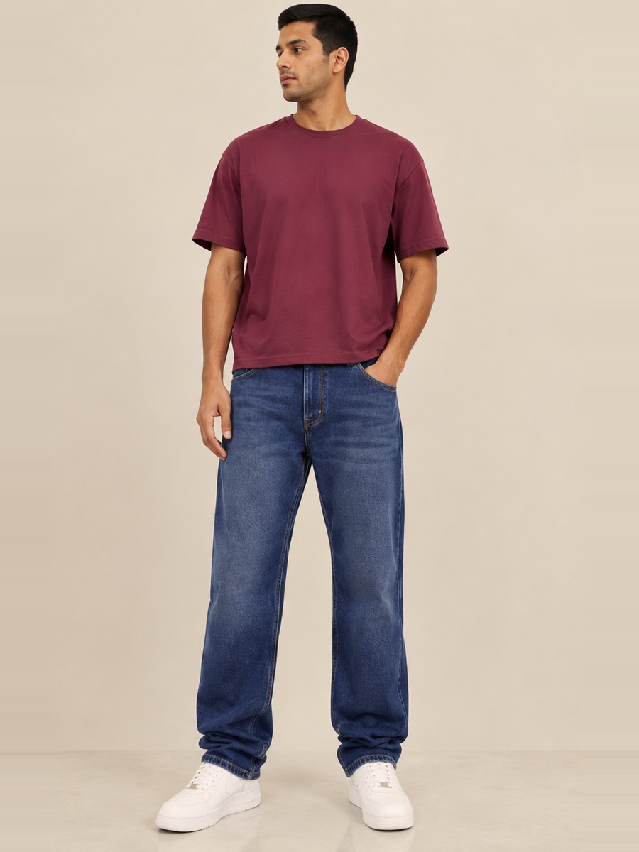 Men Relaxed Fit Whisker Mid Rise Jeans