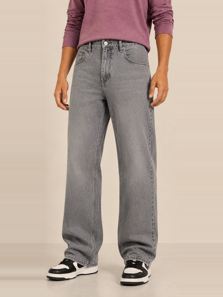 Men Baggy Fit Low Rise Jeans