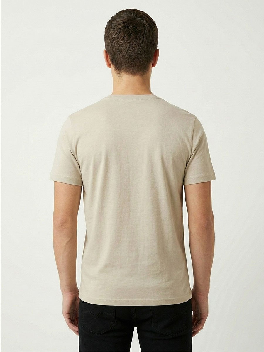 Men Graphic Logo Crew Neck T-Shirt 