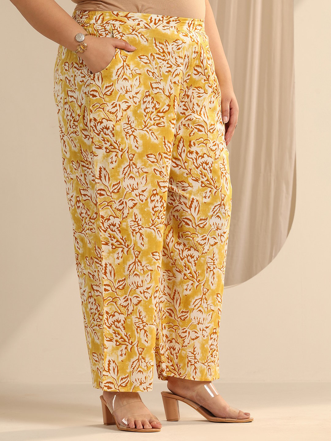 Yellow Printed Cotton Blend Straight Kurta and Trousers Set