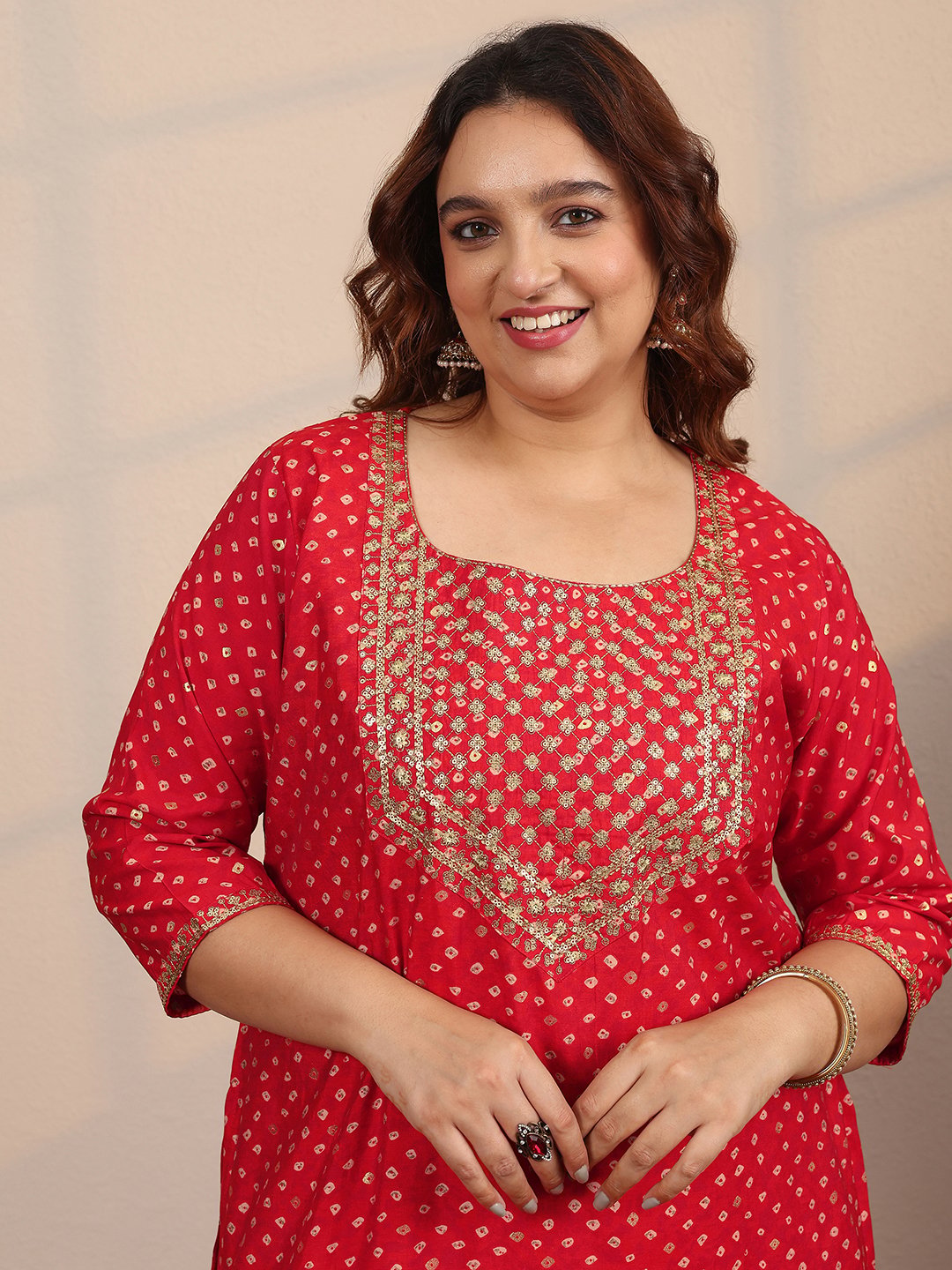 Red Printed Silk Blend Straight Kurta, Trousers and Dupatta Set
