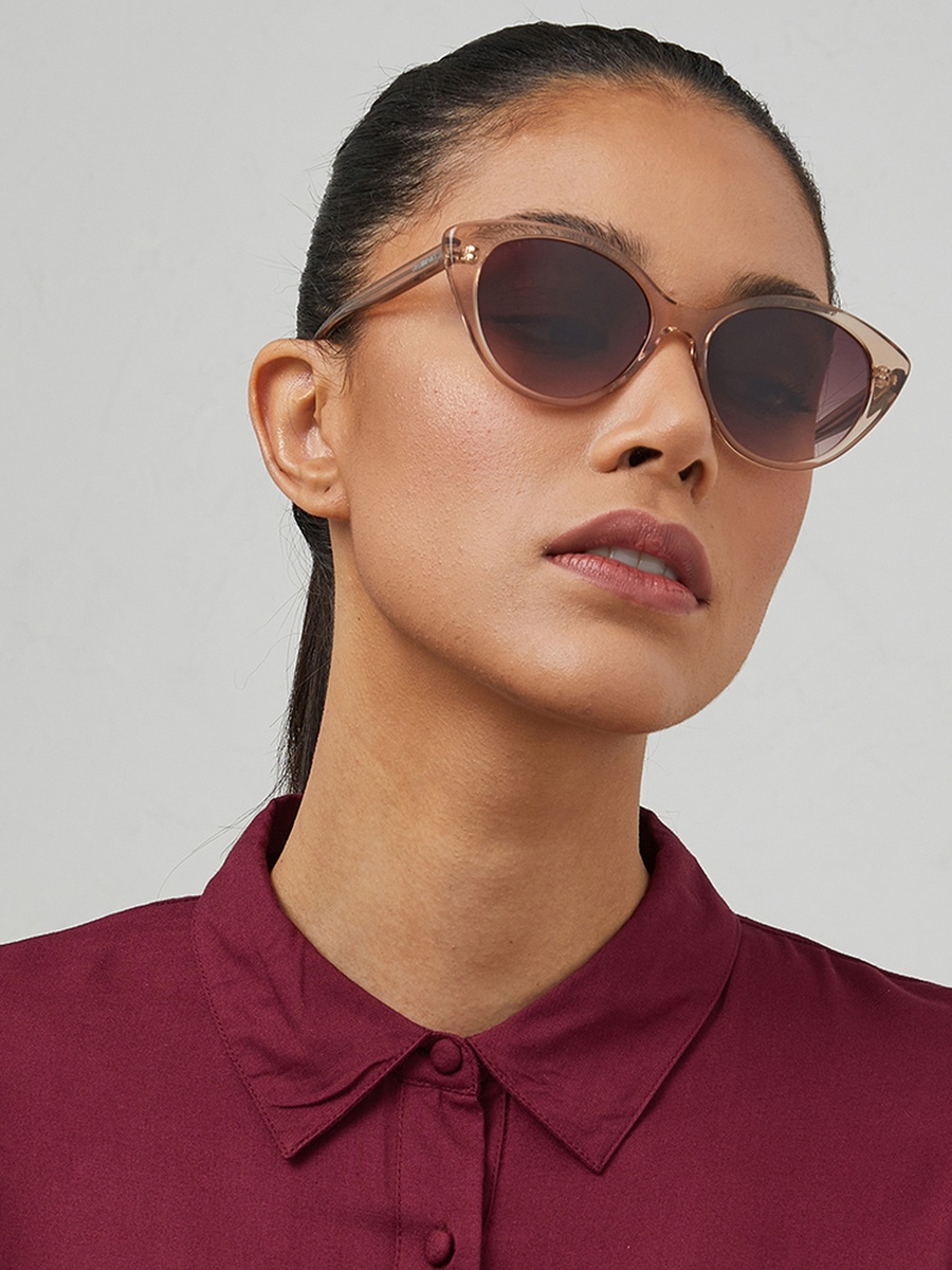 EN VOGUE  Brown Lens 52 mm Cat Eye Sunglasses