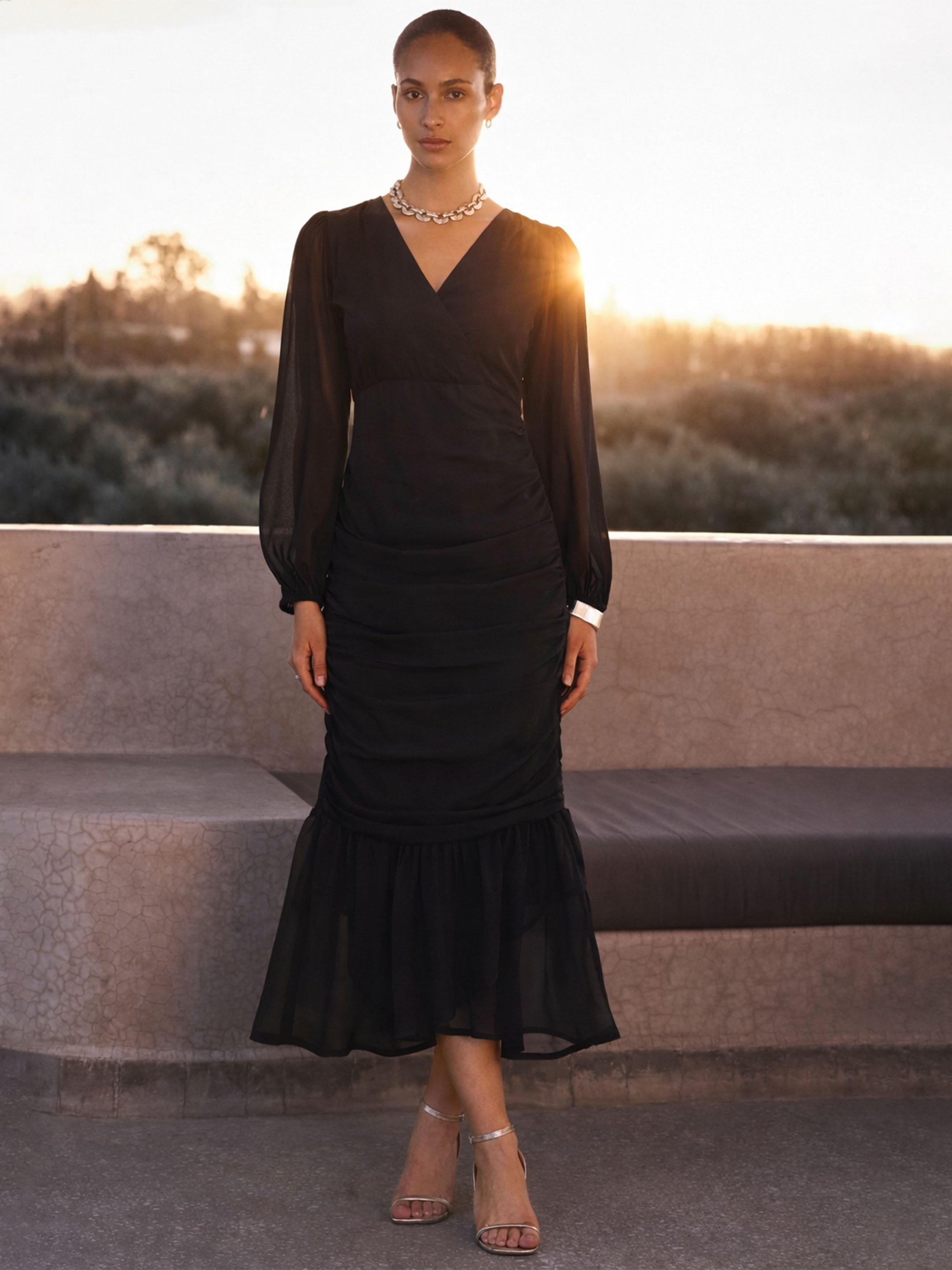 Black Solid Ruffled Hem Midi Dress