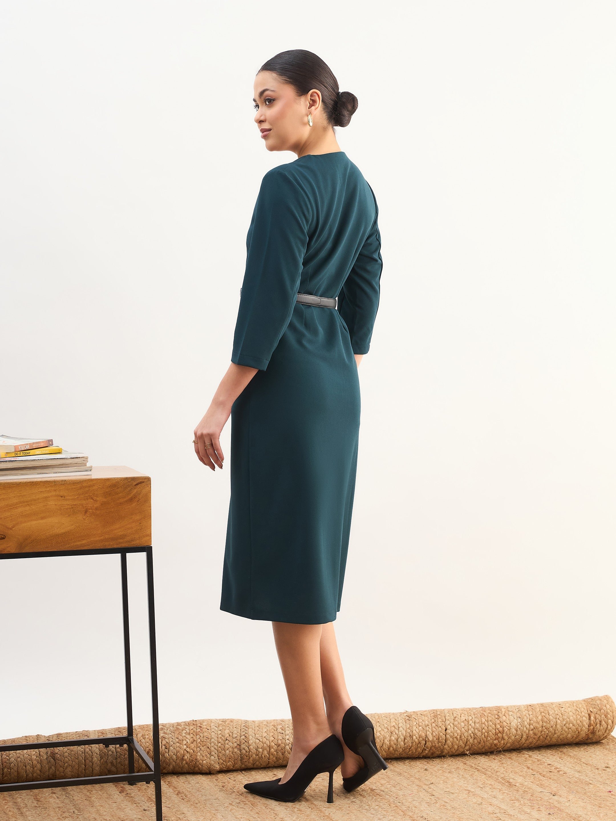 Emerald Green Sweetheart Neck Midi Dress with PU Belt