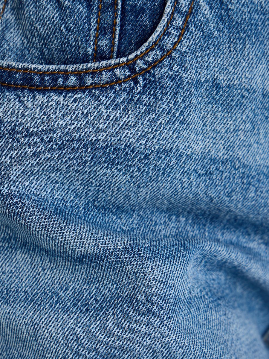 Wide Leg Cropped Jeans