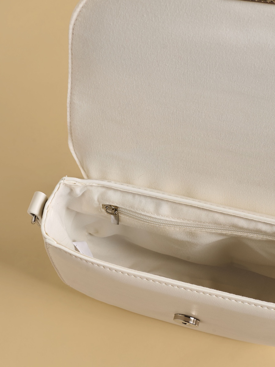 Plain Crossbody Bag with Chain Strap