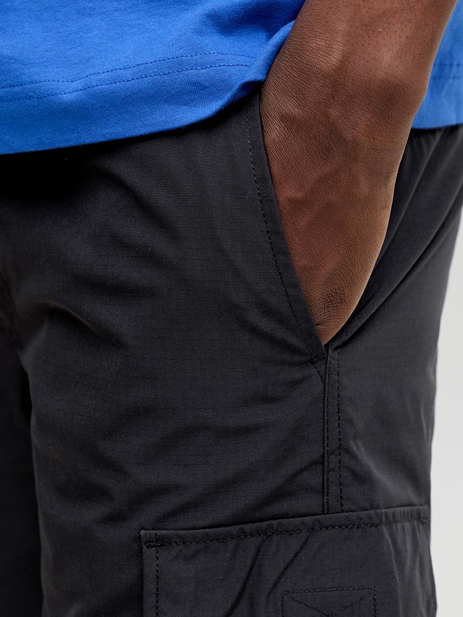Men Loose Fit Cargo Shorts