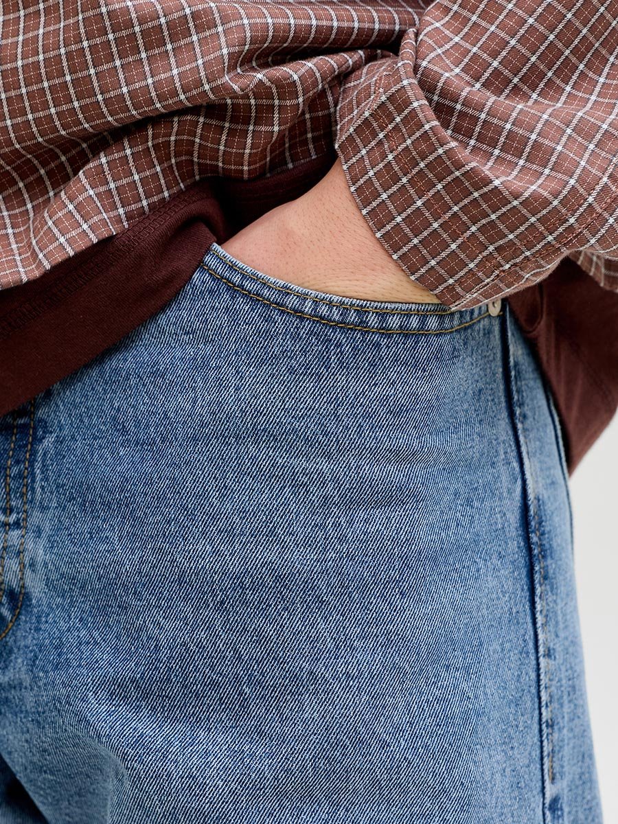 Men Loose Fit Denim Shorts