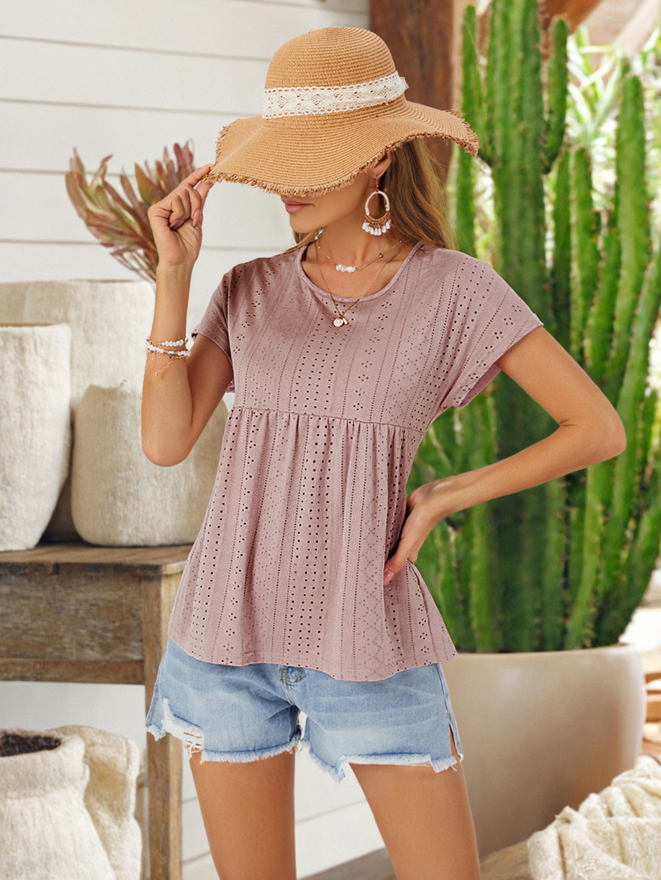 Light Pink Eyelet Knit Short Sleeve T-Shirt