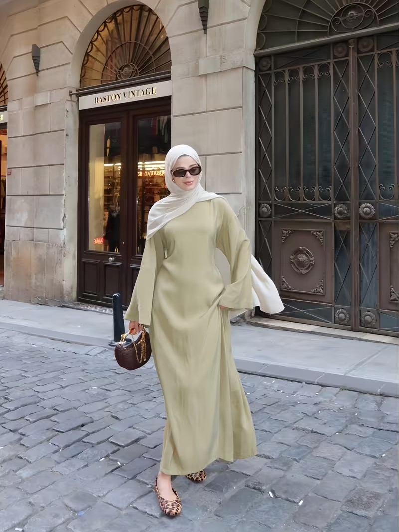 Green Long Sleeves Maxi Dress
