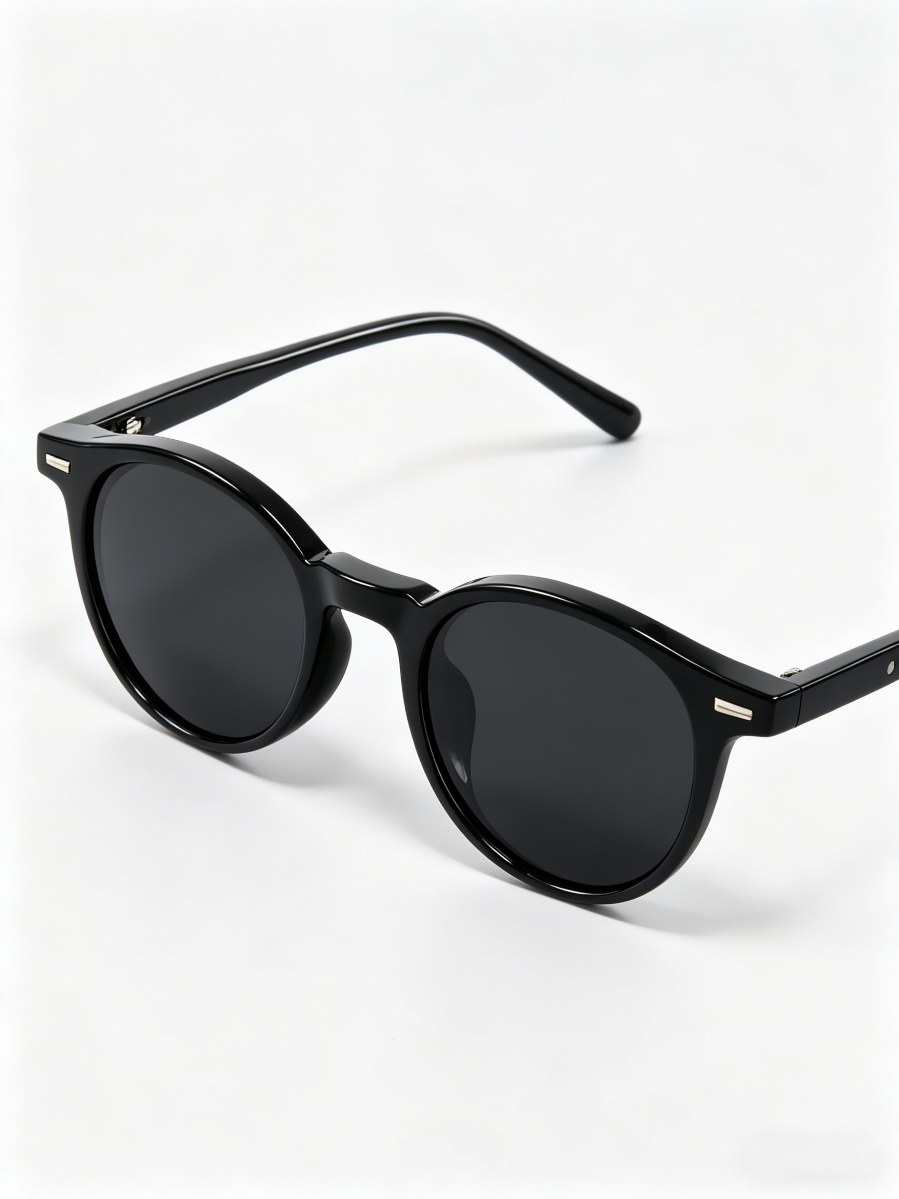 Black Round Sunglasses