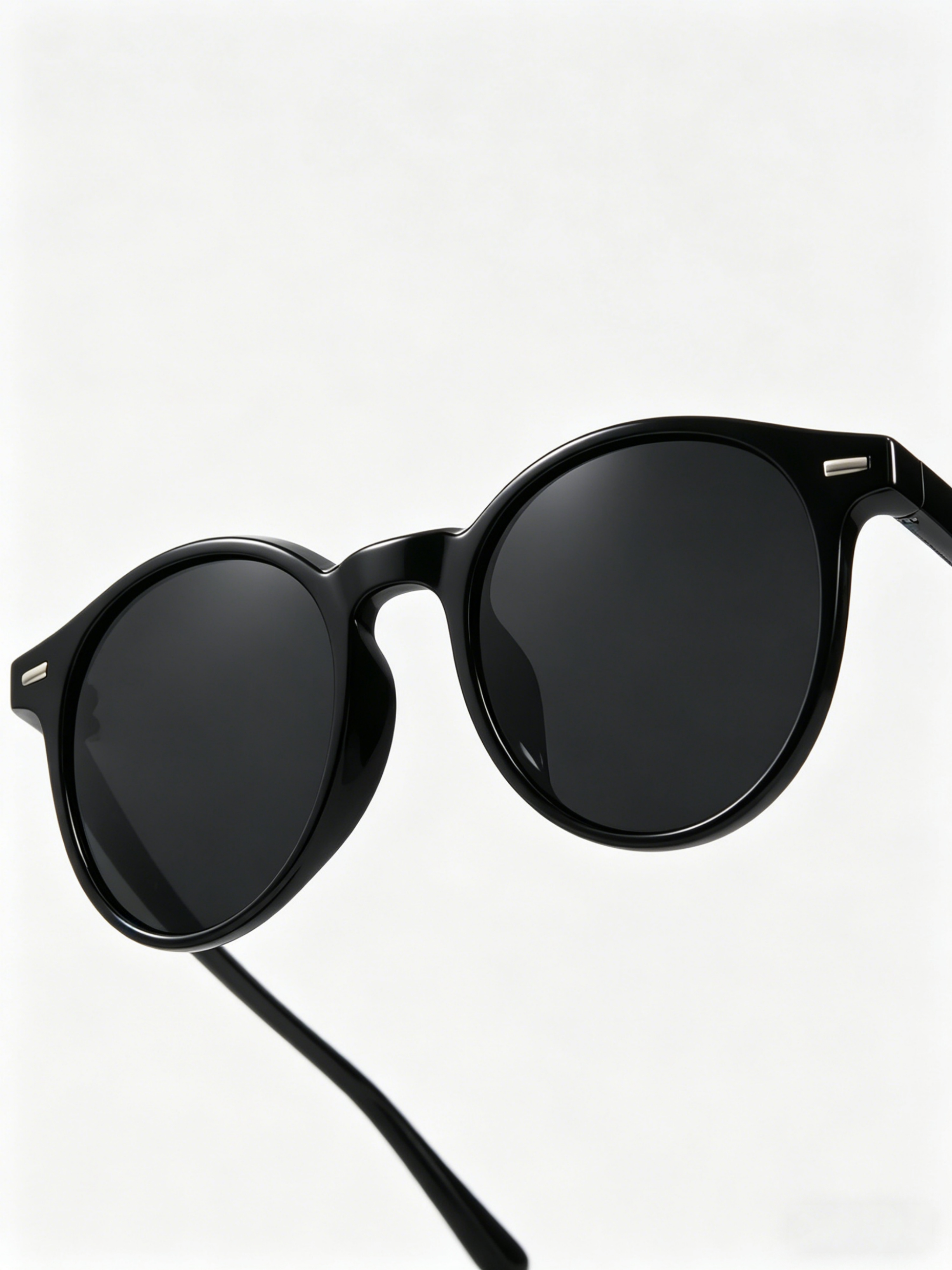 Black Round Sunglasses