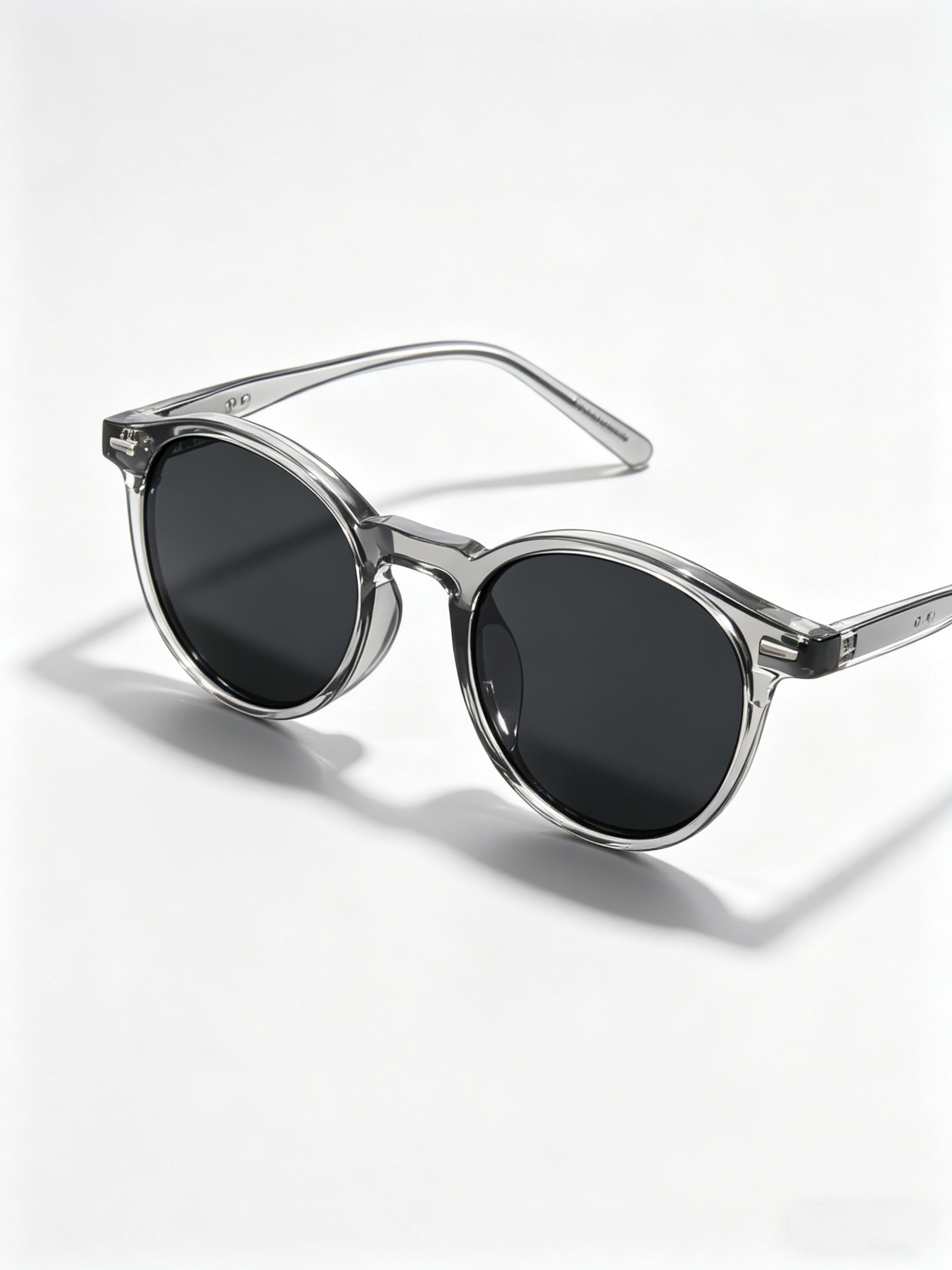Grey Round Sunglasses - UV Protection and Style