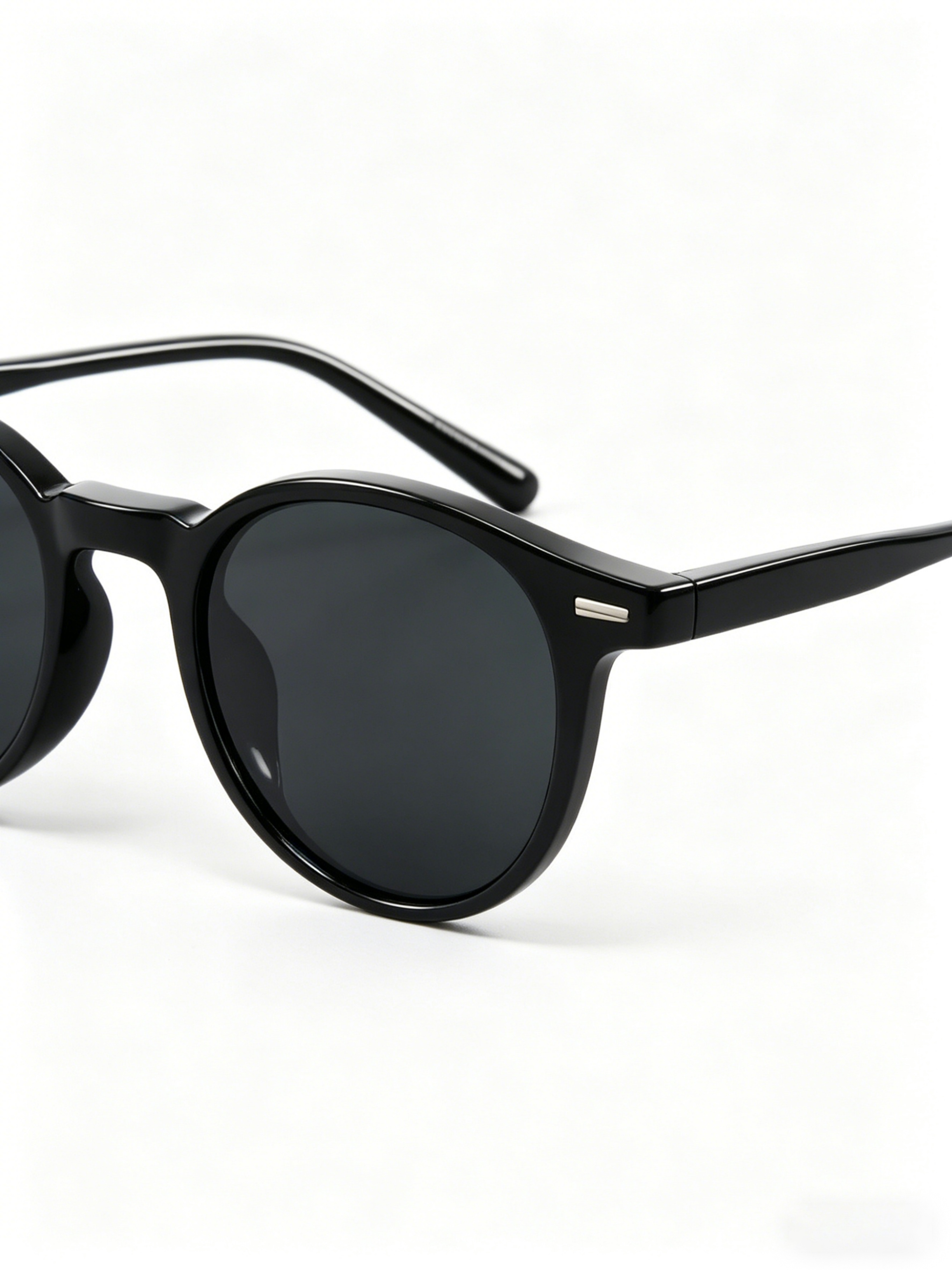 Back Round Sunglasses