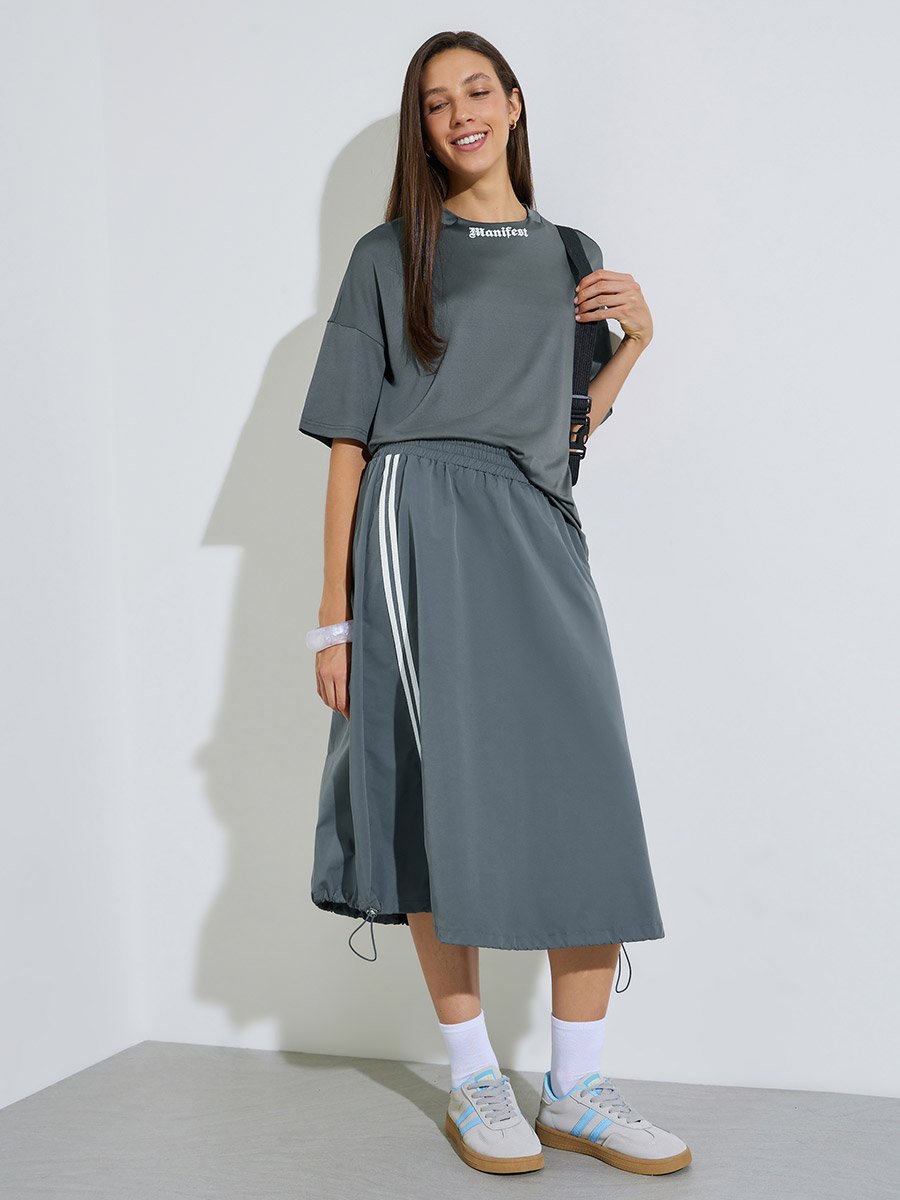 Grey Boxy Fit T-Shirt with Neck Print