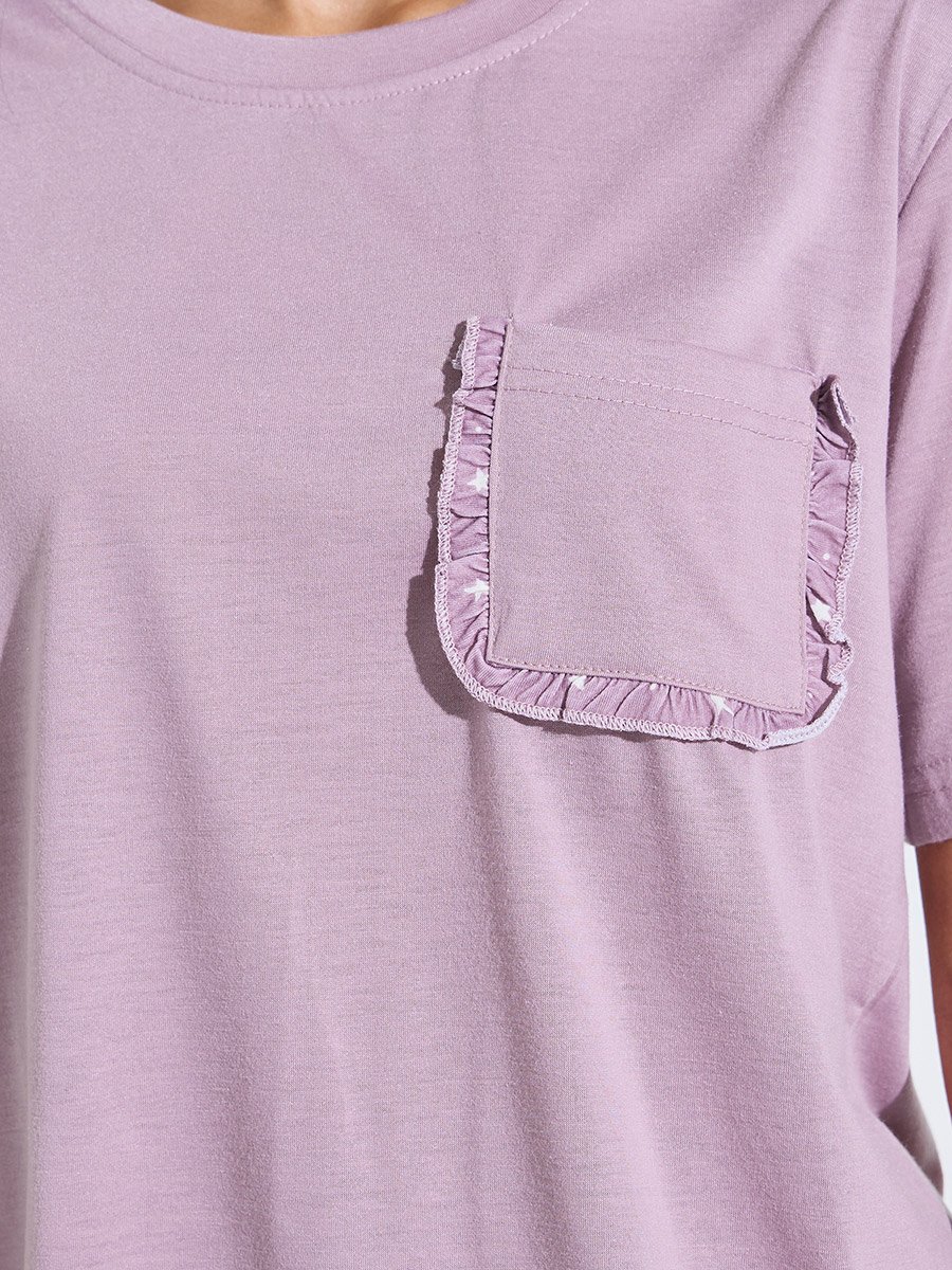 Pink Solid Pocket Detail T-Shirt and All Over Star Print Pants Pyjama Set