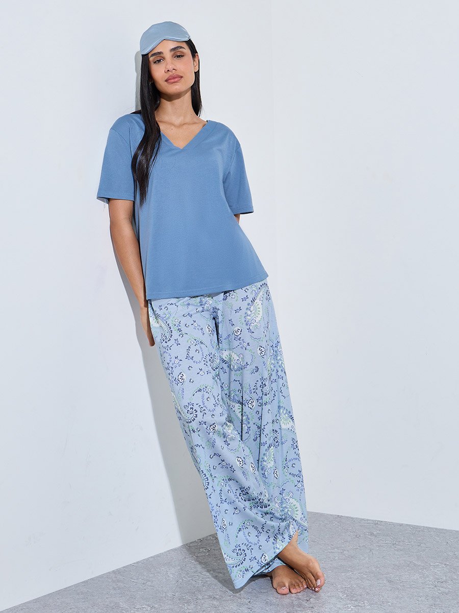Blue Solid V-Neck T-Shirt and Graphic Print Wide Leg Pants Pyjama Set