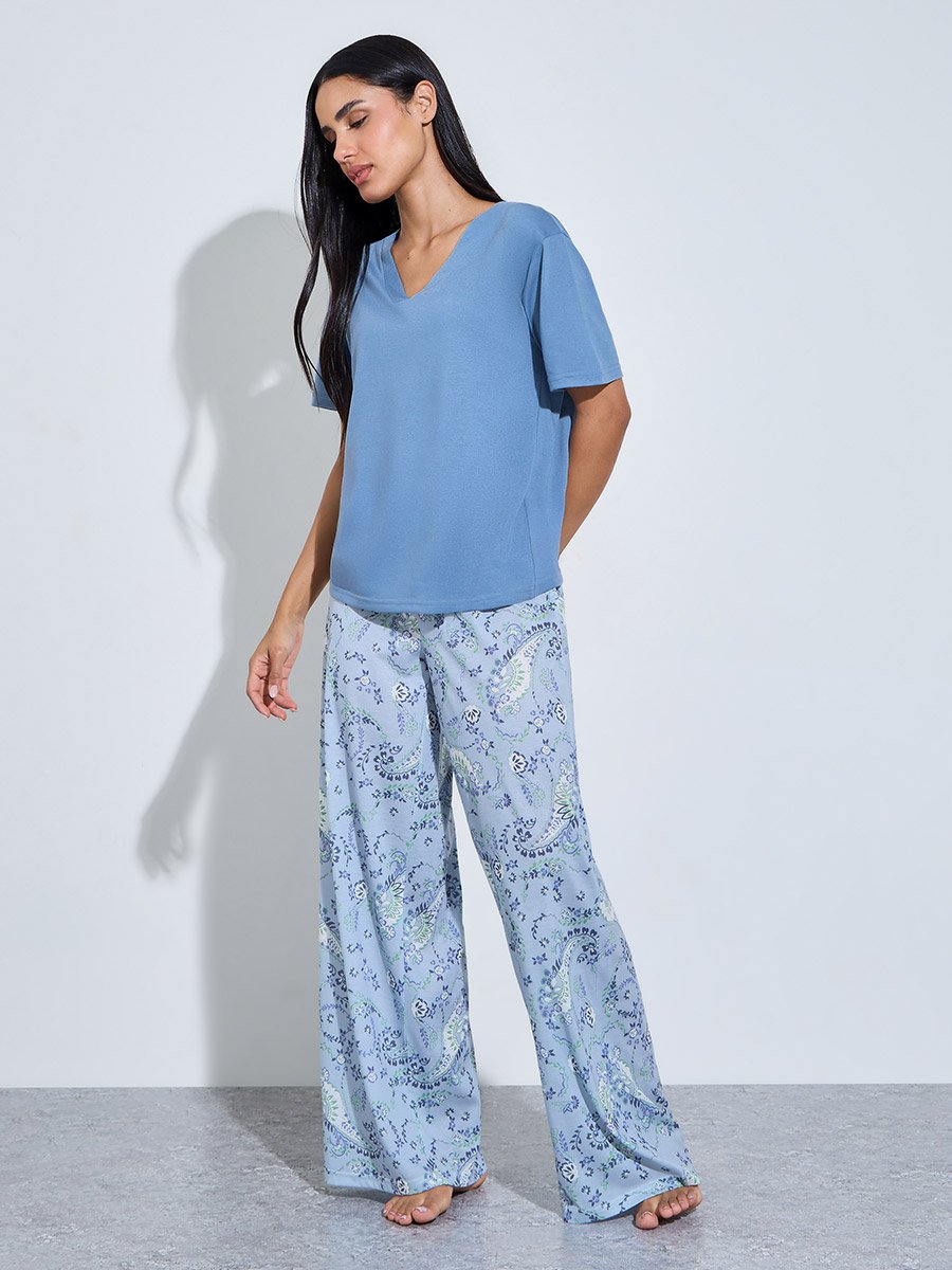 Blue Solid V-Neck T-Shirt and Graphic Print Wide Leg Pants Pyjama Set