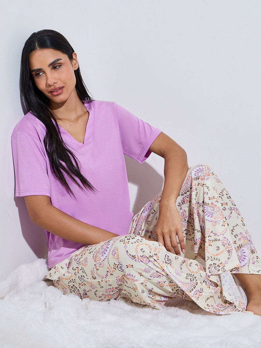 Multi-Color Solid V-Neck T-Shirt and Graphic Print Wide Leg Pants Pyjama Set