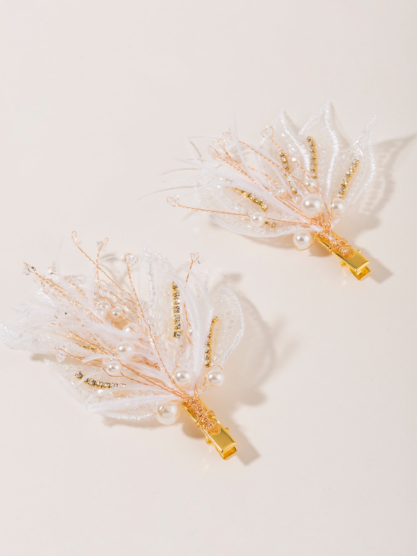 Pack of 2 - White Feather and Pearl Hair Clip