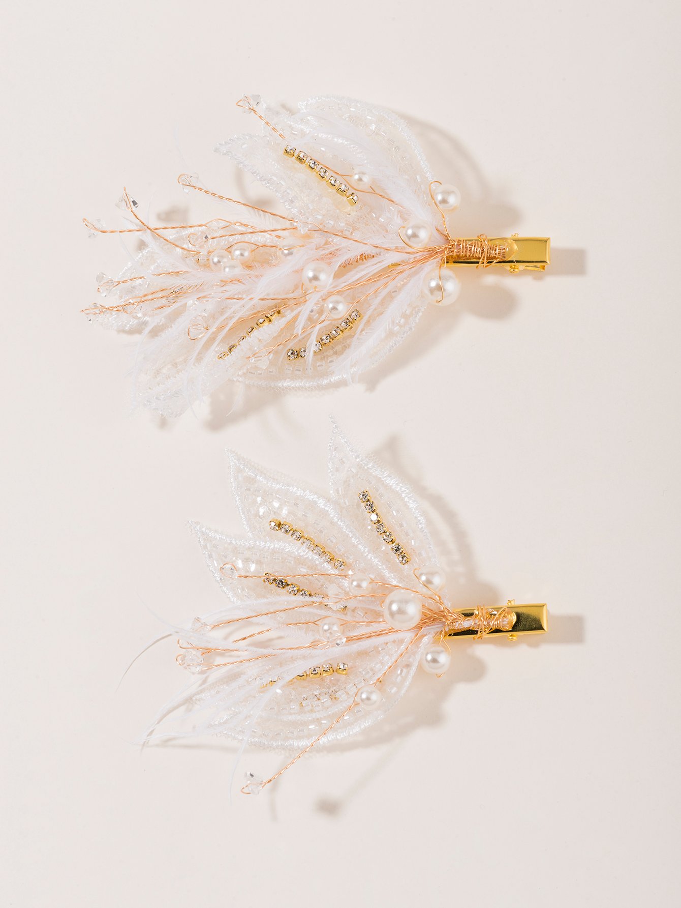 Pack of 2 - White Feather and Pearl Hair Clip