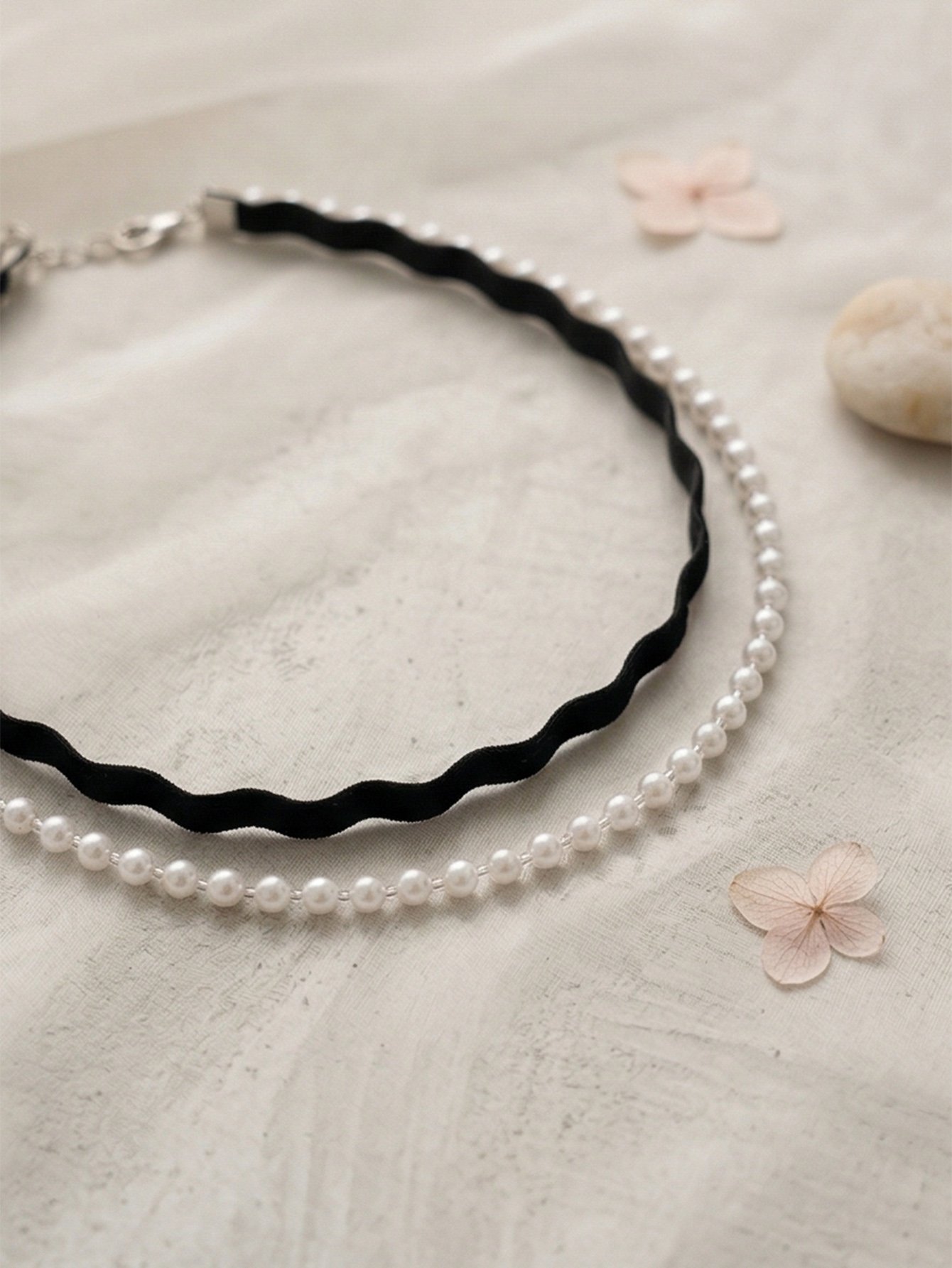 Faux Pearl and Lace Choker Necklace