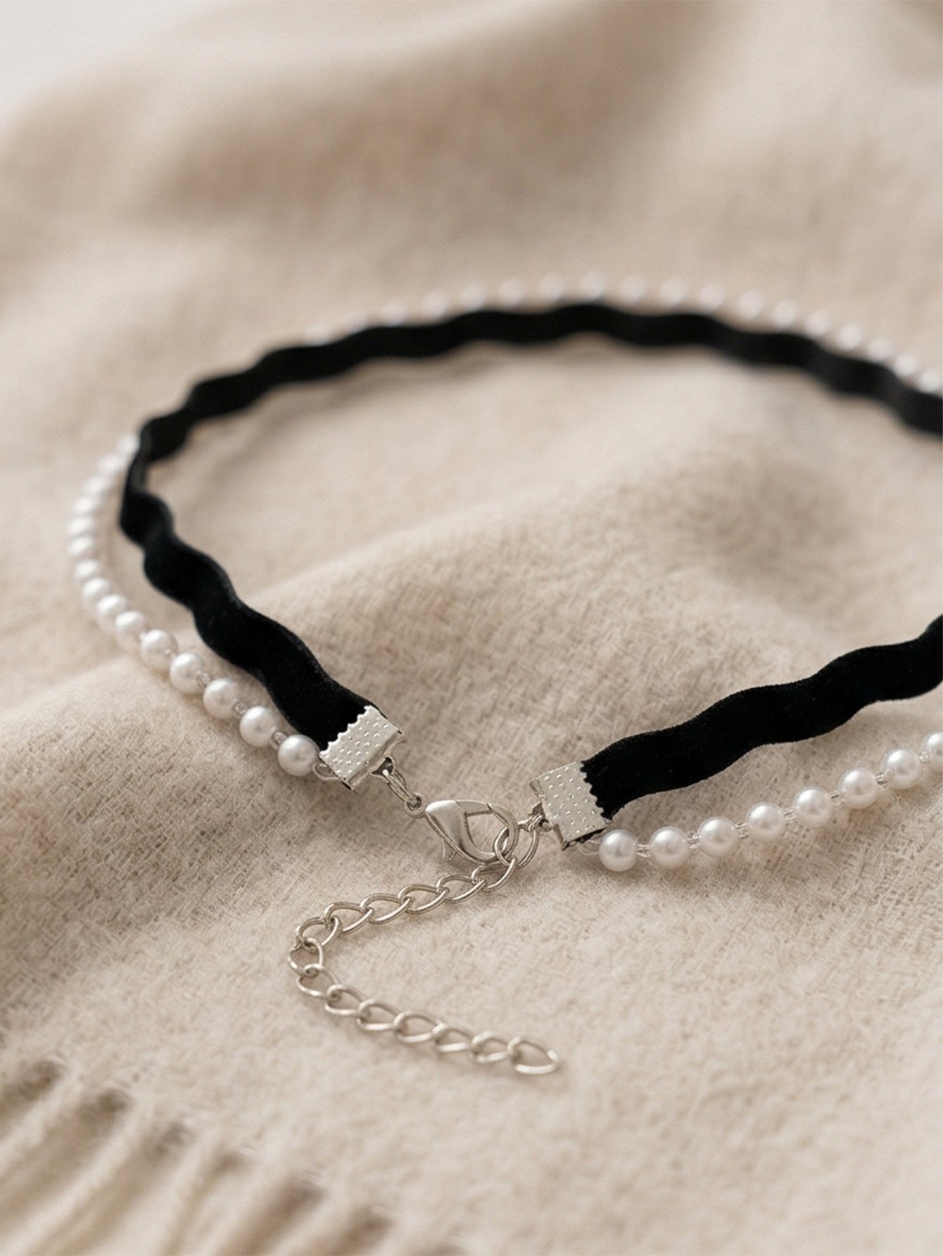 Faux Pearl and Lace Choker Necklace