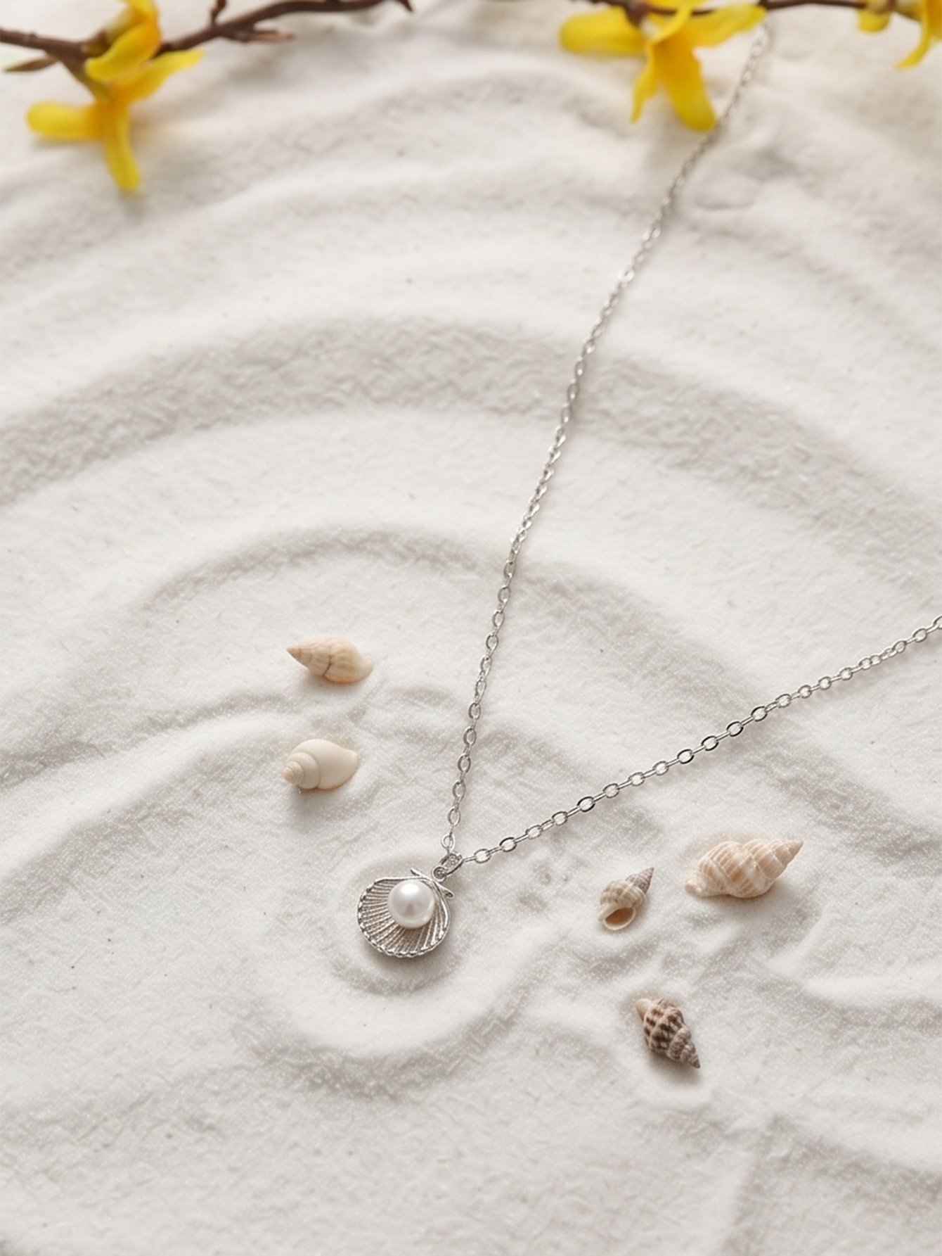 Faux Pearl Shell Pendant Necklace