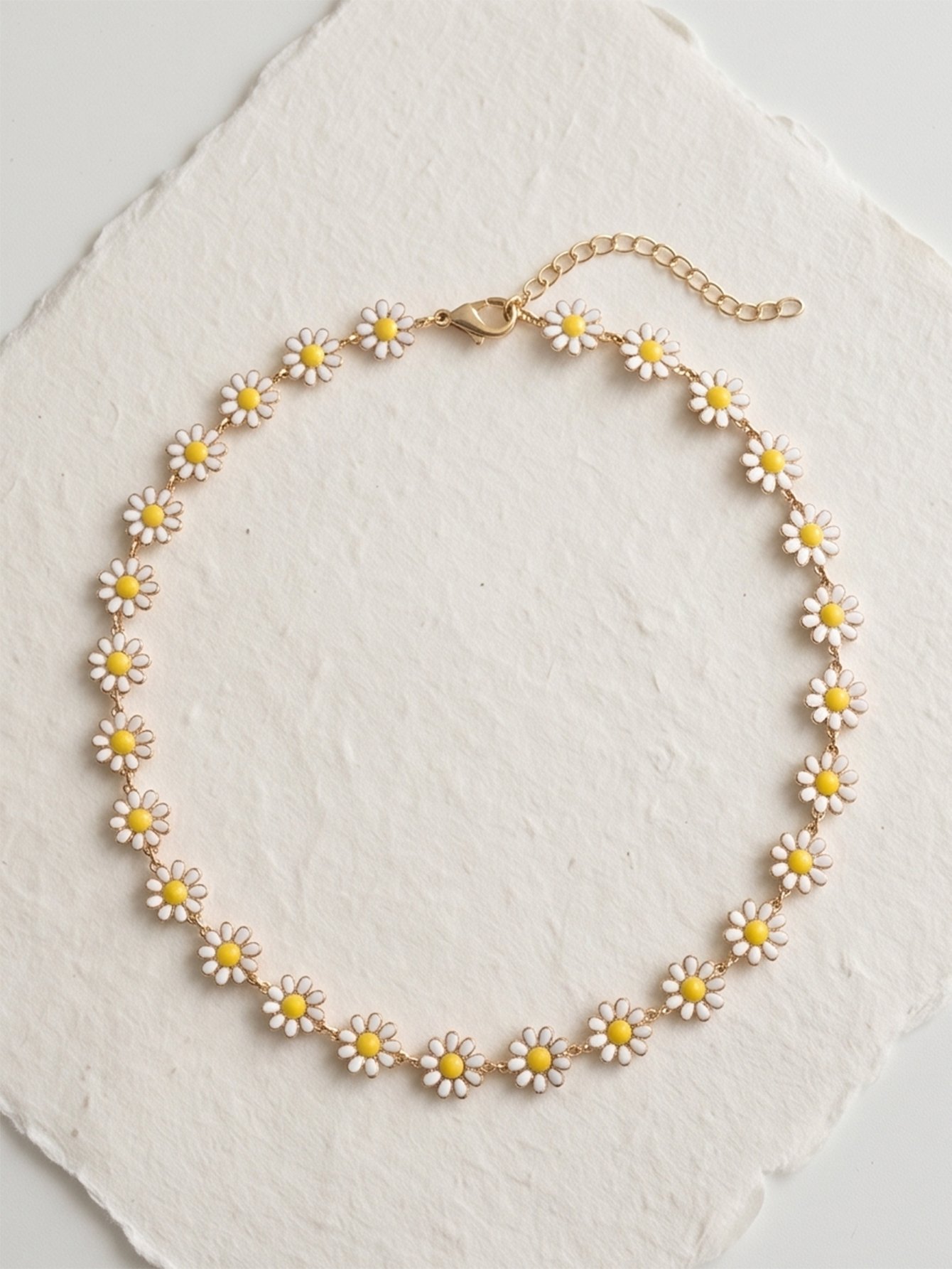 Daisy Flower Station Necklace