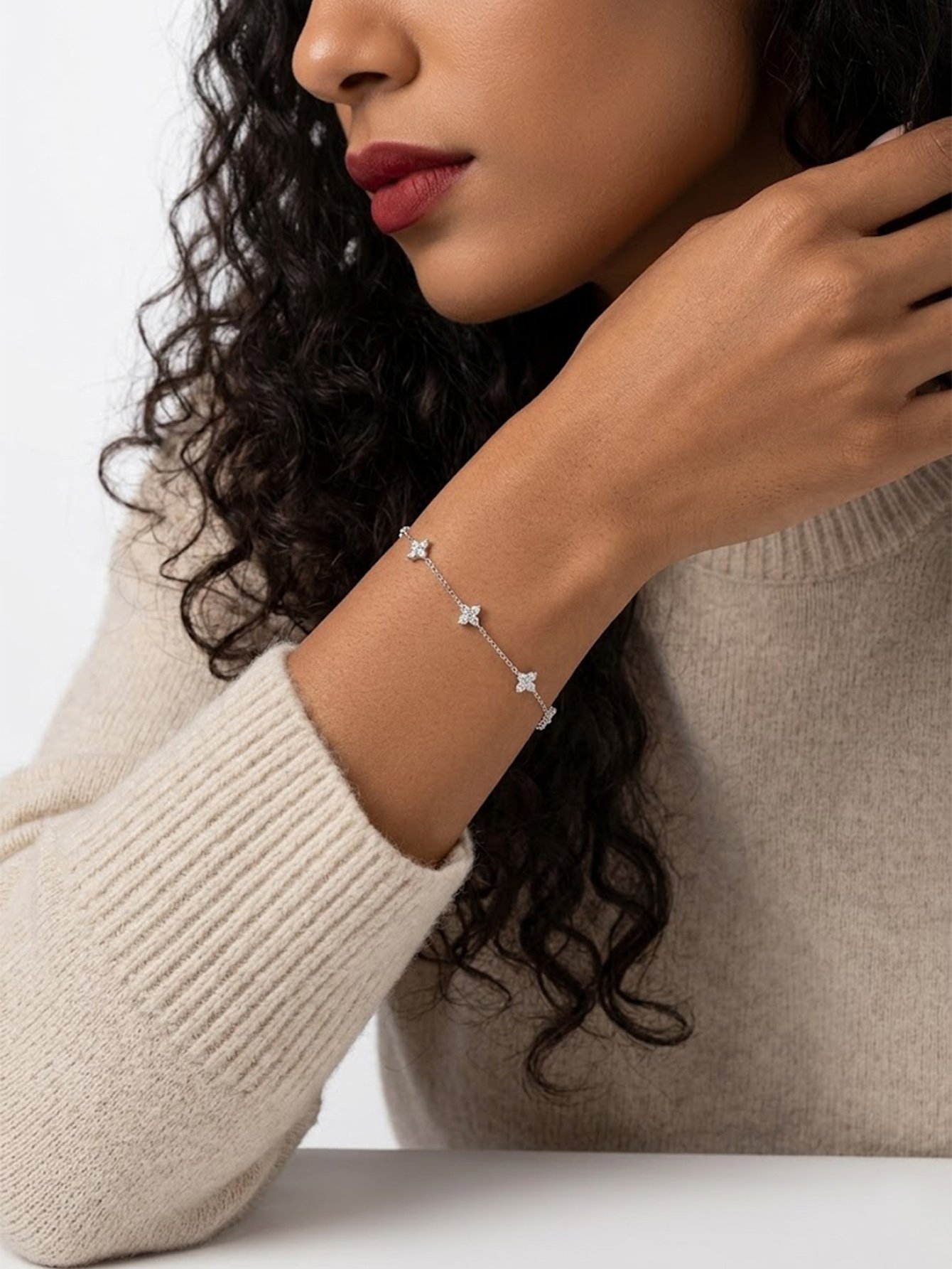 Silver Tone Clover Charm Link Bracelet