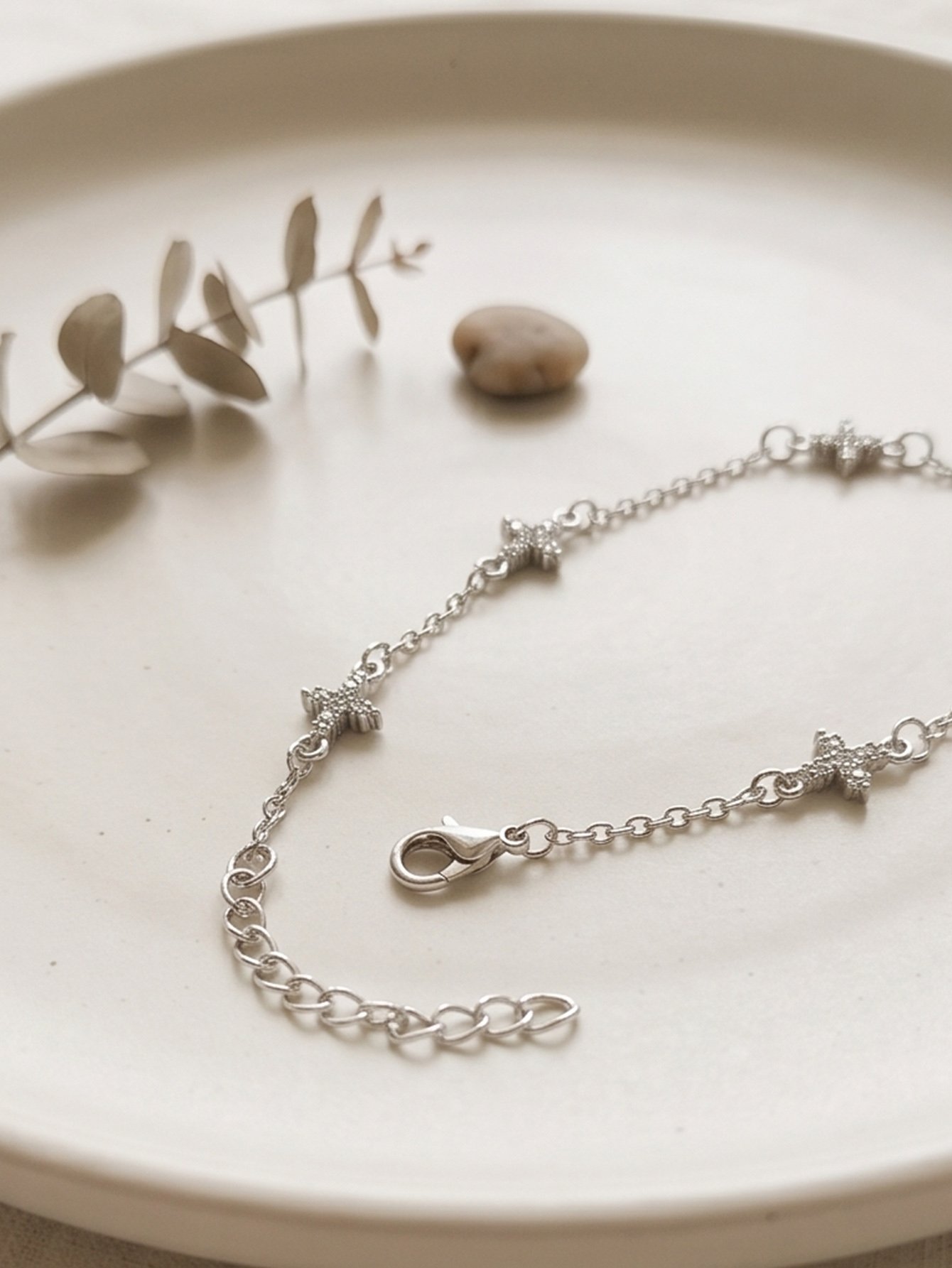 Silver Tone Clover Charm Link Bracelet