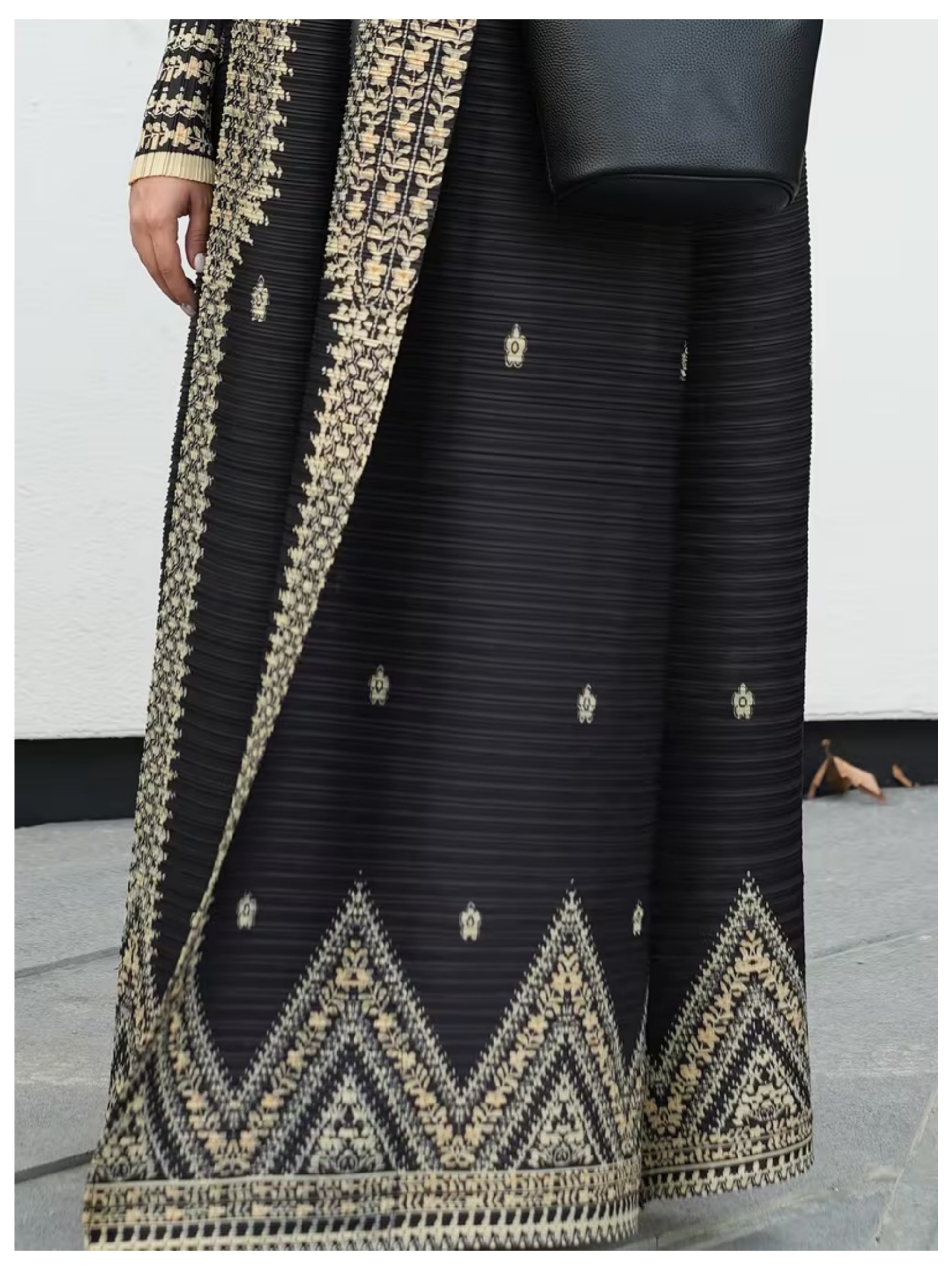 Multi-Color Printed Textured Abaya 
