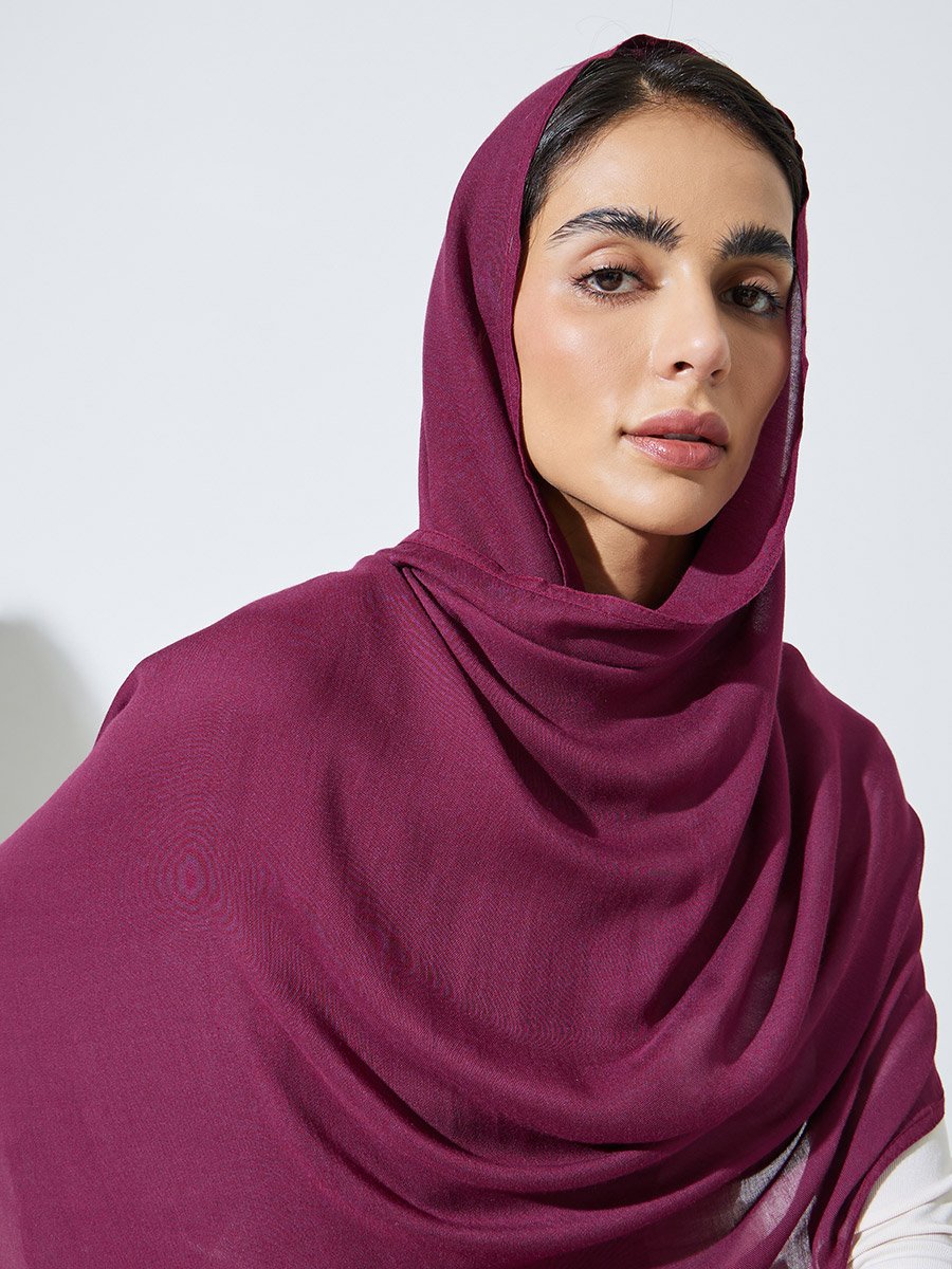 حجاب سادة بمظهر قطن