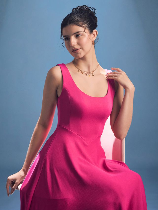 Stretchable Corset Fit and Flare Maxi Dress