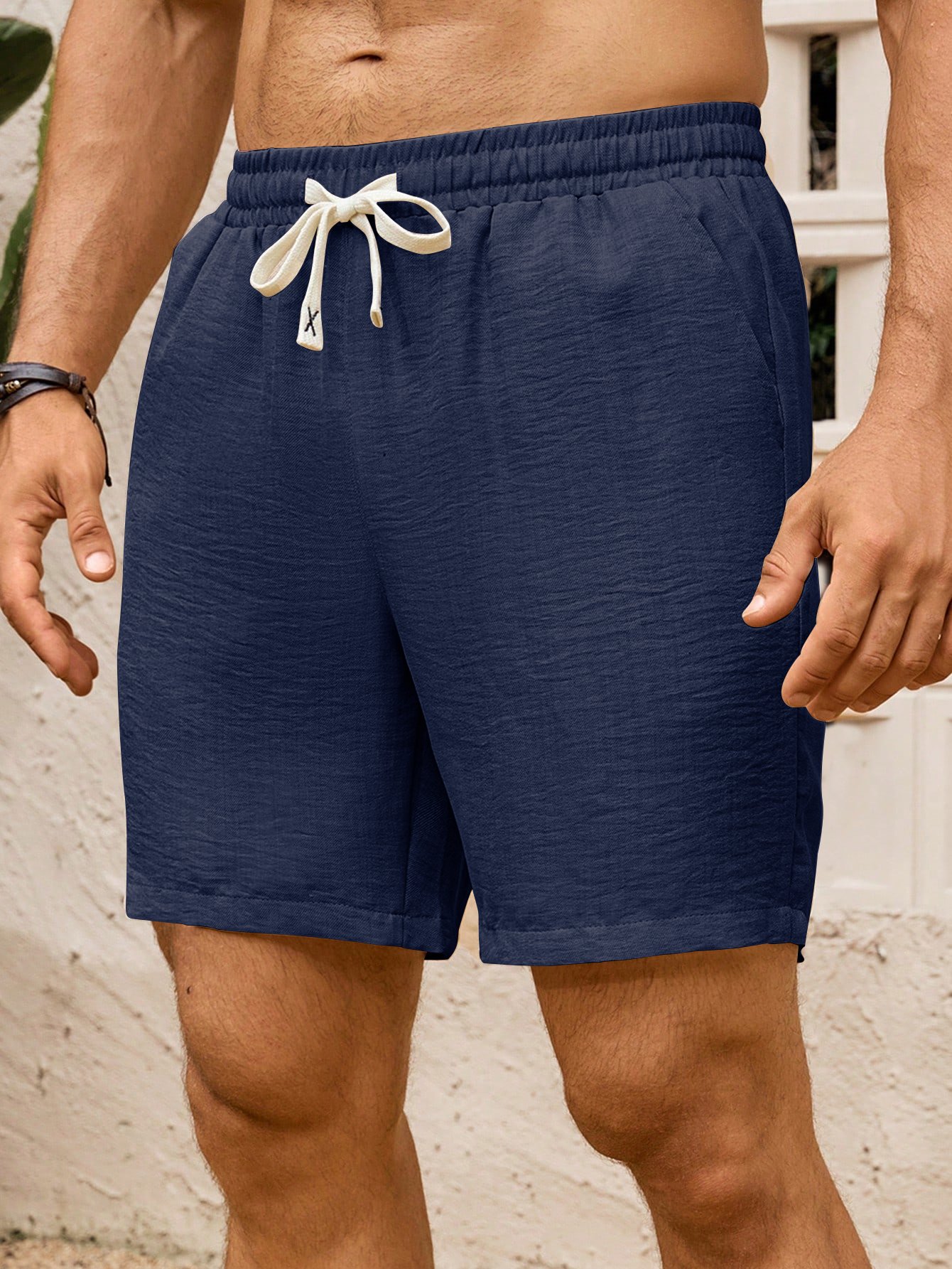 Men Solid Shorts with Side Pocket