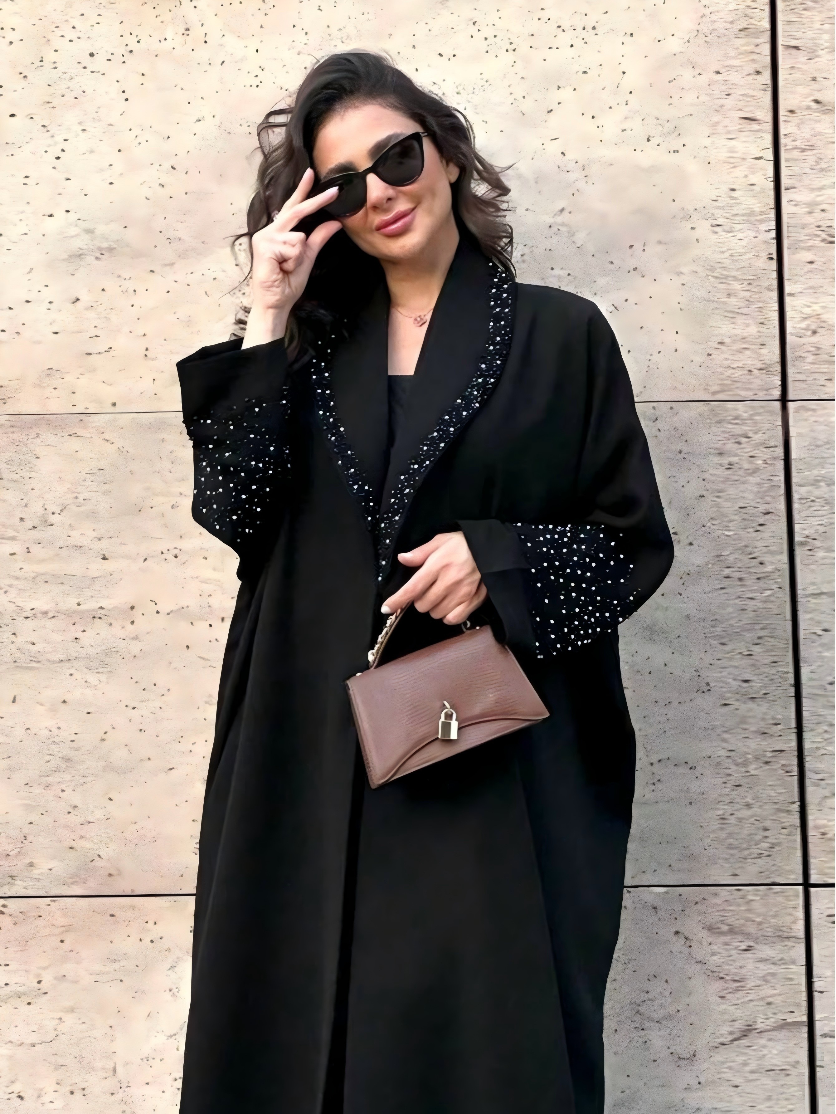 عباية سادة سوداء