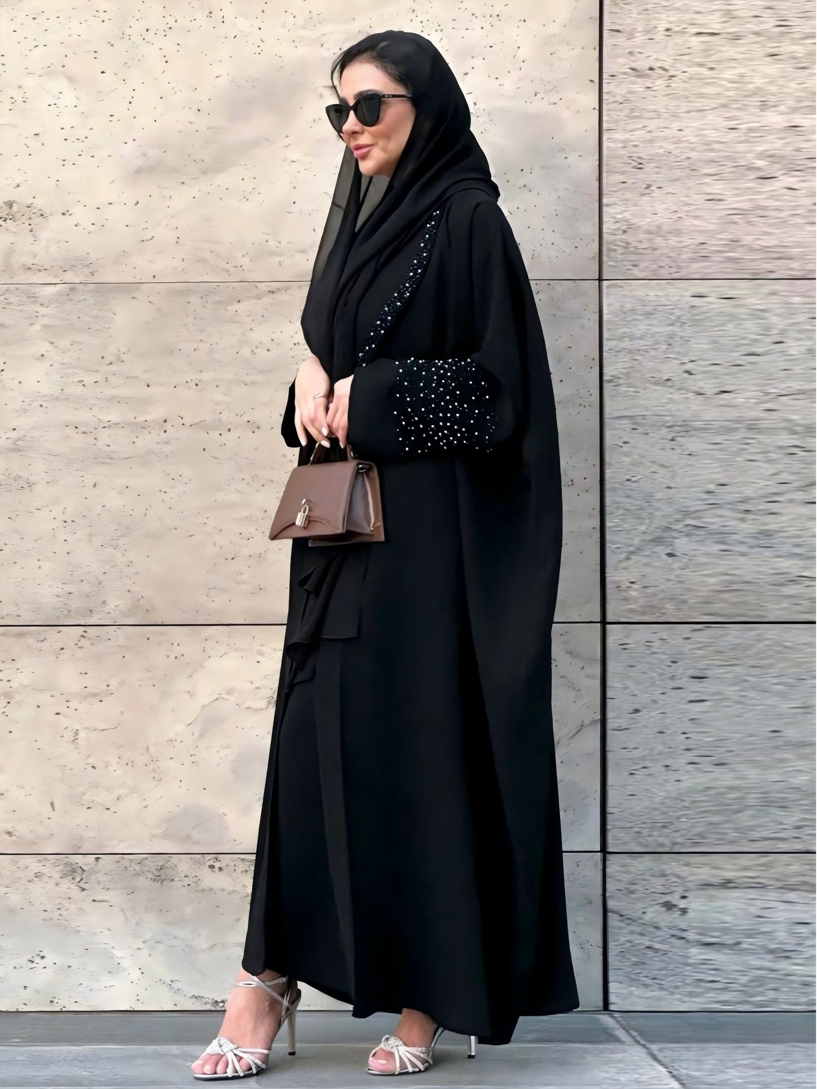 عباية سادة سوداء