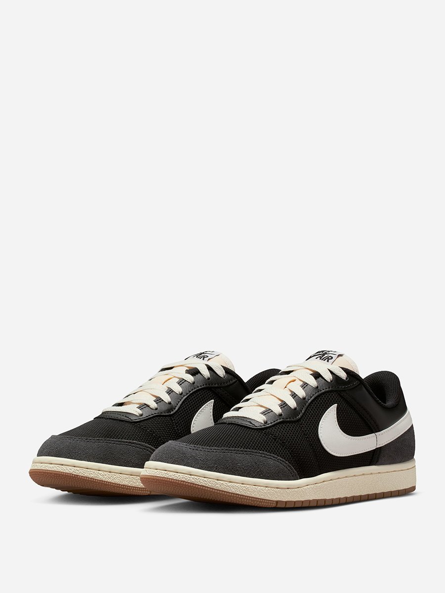 Air Jordan Skyline Low Shoes