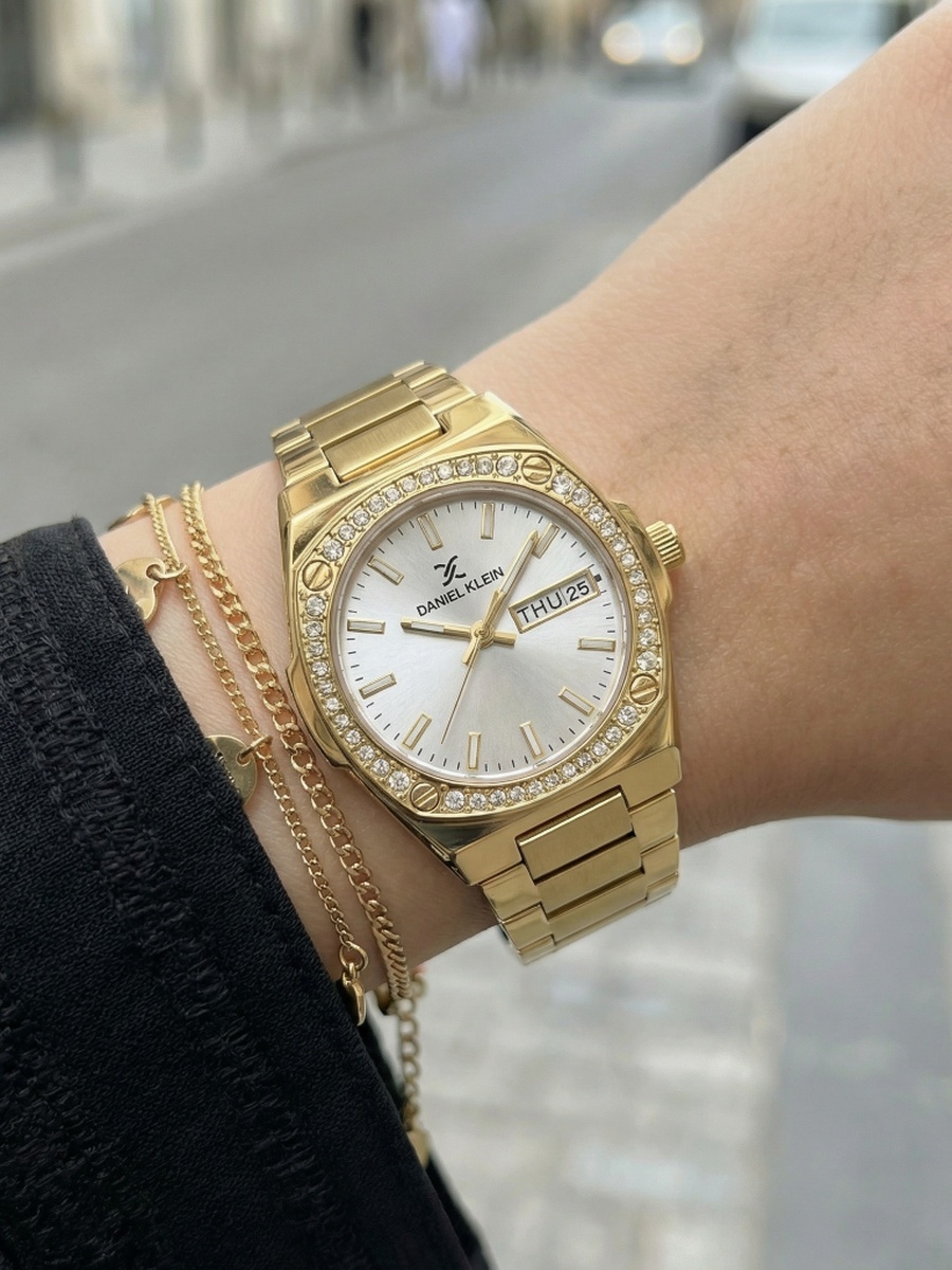 Premium Gold Stainless Steel Watch for Women DK.1.14122-2