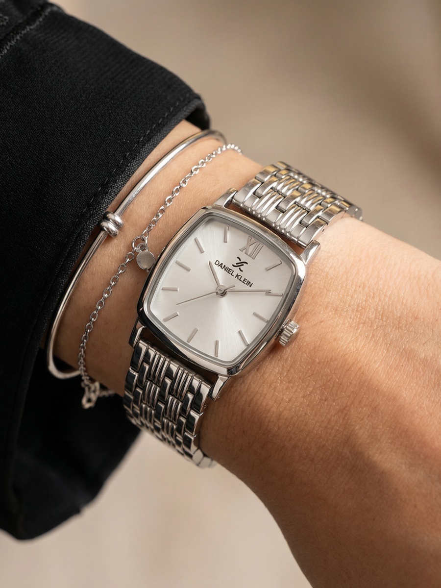 Premium Silver Stainless Steel Watch for Women DK.1.14102-1