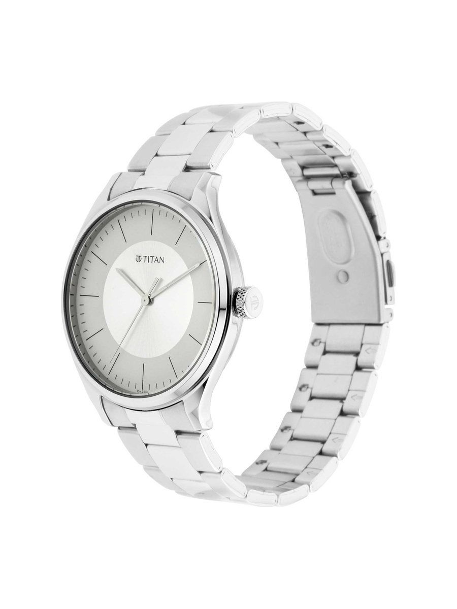 Men Watch Premium Alloy Case with Sleek Dial and Adjustable Strap