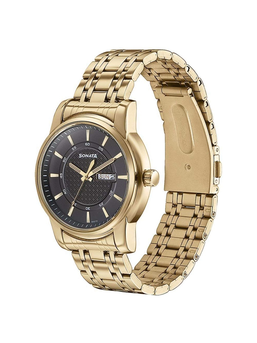 Men Gold-Tone Stainless Steel Strap Watch