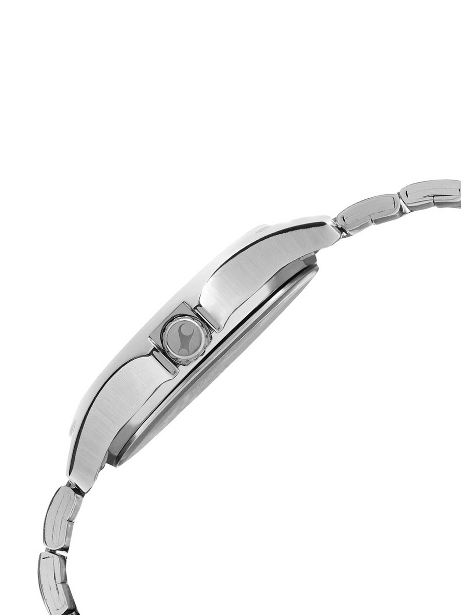 Men Black Dial Watch and Stainless Steel Strap