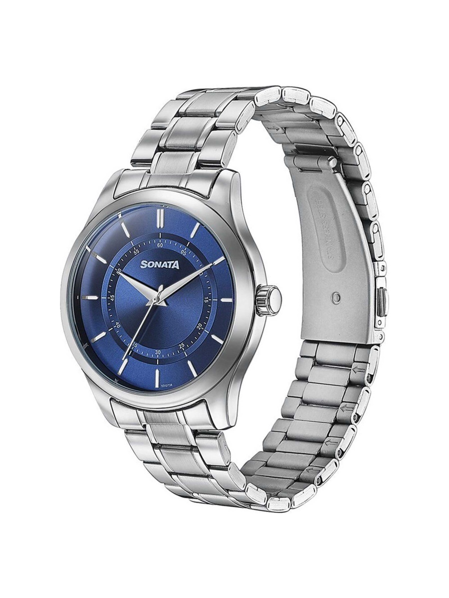 Men Silver Stainless Steel Strap Analog Watch