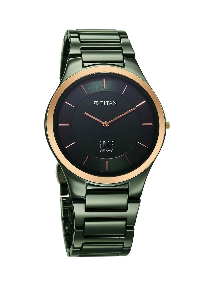 Men Analog Watch with Black Dial and Stainless Steel Strap