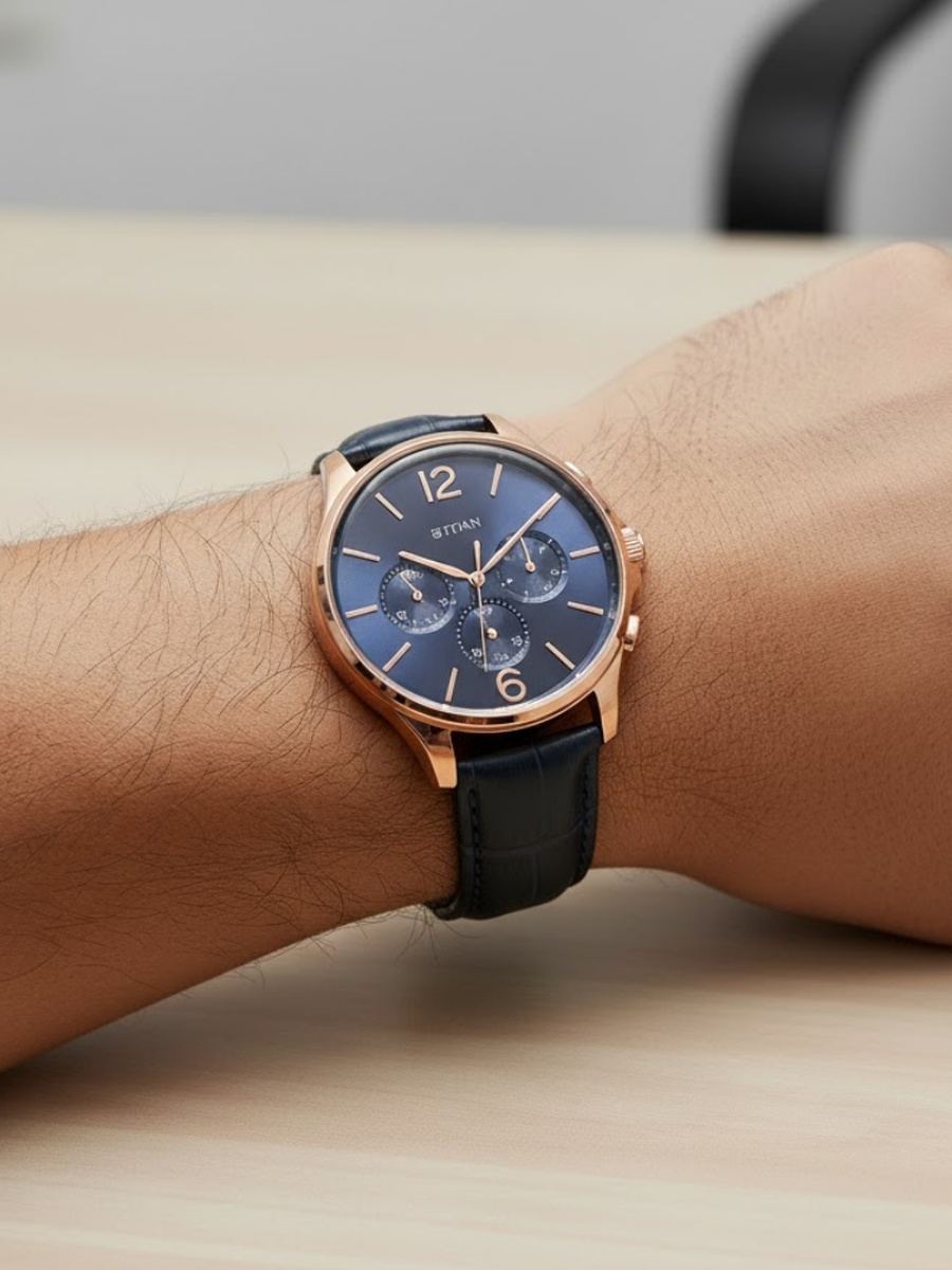 Men Classic Chrono Men Watch with Blue Dial and Leather Strap, 42mm Case