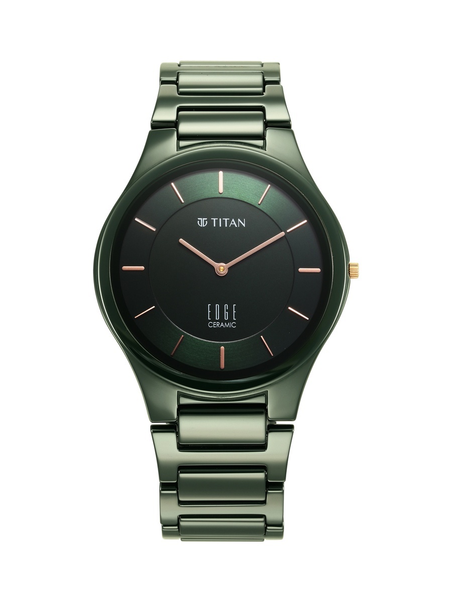 Men Green Dial Watch with Stainless Steel Strap