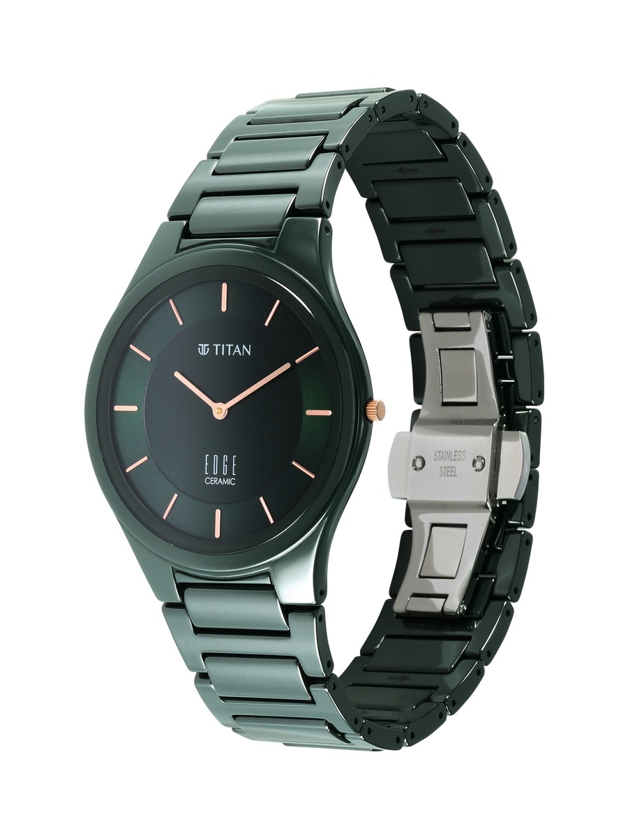 Men Green Dial Watch with Stainless Steel Strap