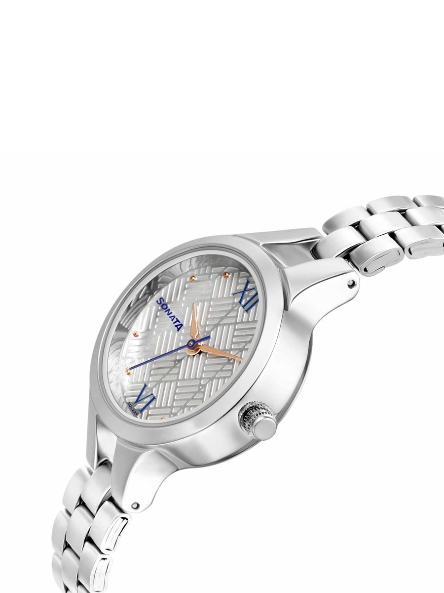 Women Silver Stainless Steel Strap Watch