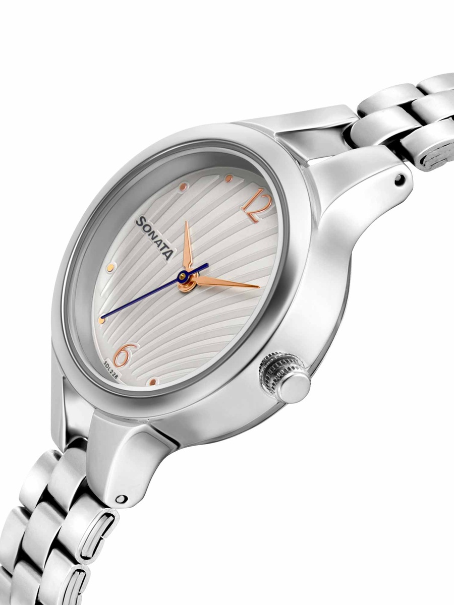 Women Silver Stainless Steel Analog Watch